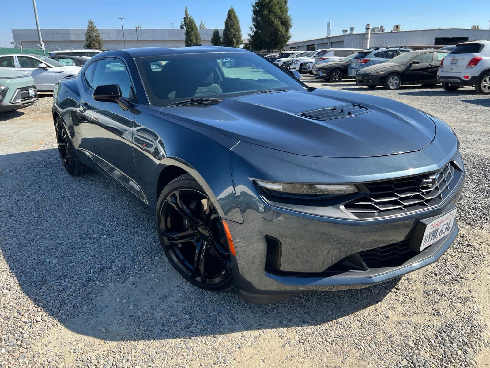 Used 2021 Chevrolet Camaro LT RWD image 3