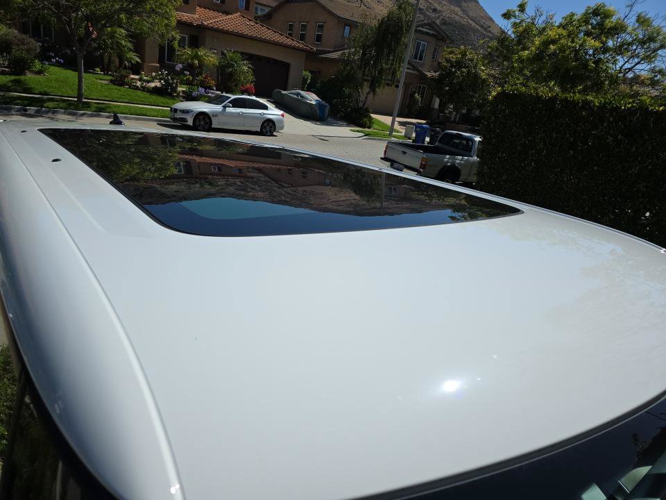 Certified 2025 Volkswagen ID. Buzz 1st Edition RWD image 7