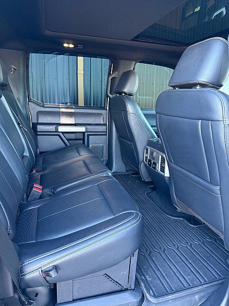 Used 2022 Ford F250 Lariat w/ Tremor Off-Road Package image 9