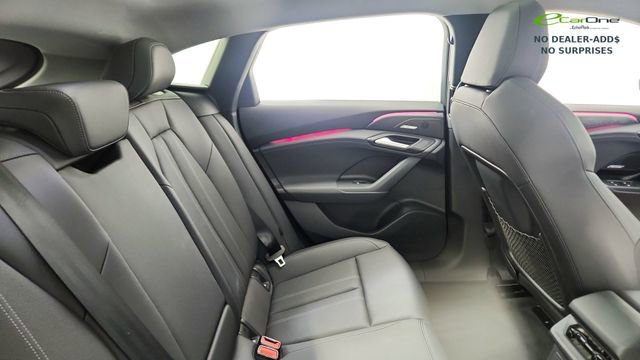 Used 2025 Audi A6 e-tron Premium Plus w/ Premium Plus image 26