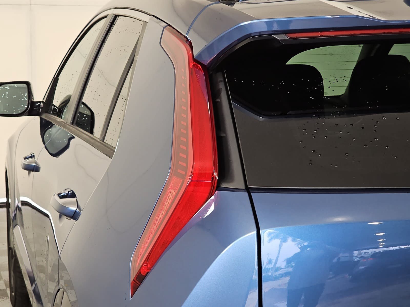 Used 2023 Kia Niro Wave FWD image 32