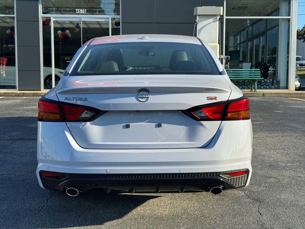 New 2025 Nissan Altima 2.5 SR w/ SR Premium Package image 4