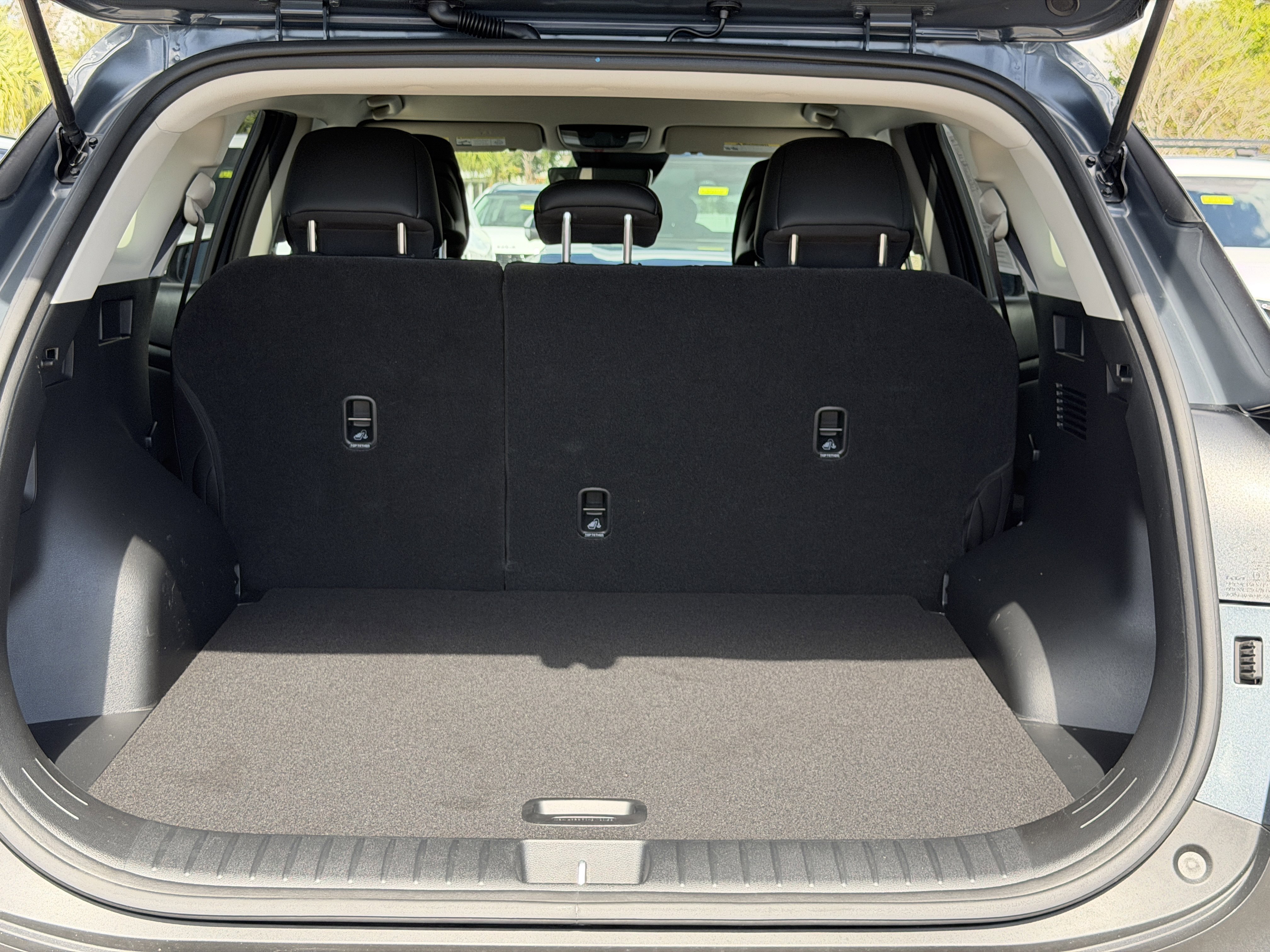 Certified 2024 Kia Sportage EX image 11