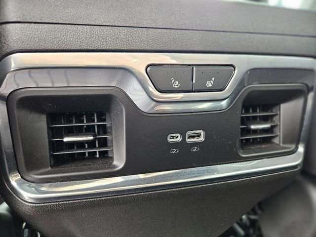 Used 2024 Chevrolet Silverado 1500 High Country w/ Technology Package image 30