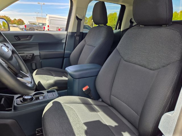 Certified 2025 Ford Maverick XL FWD image 11