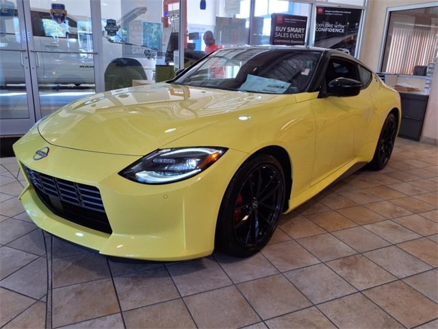 Used 2024 Nissan Z Performance w/ Floor Mat Package image 18