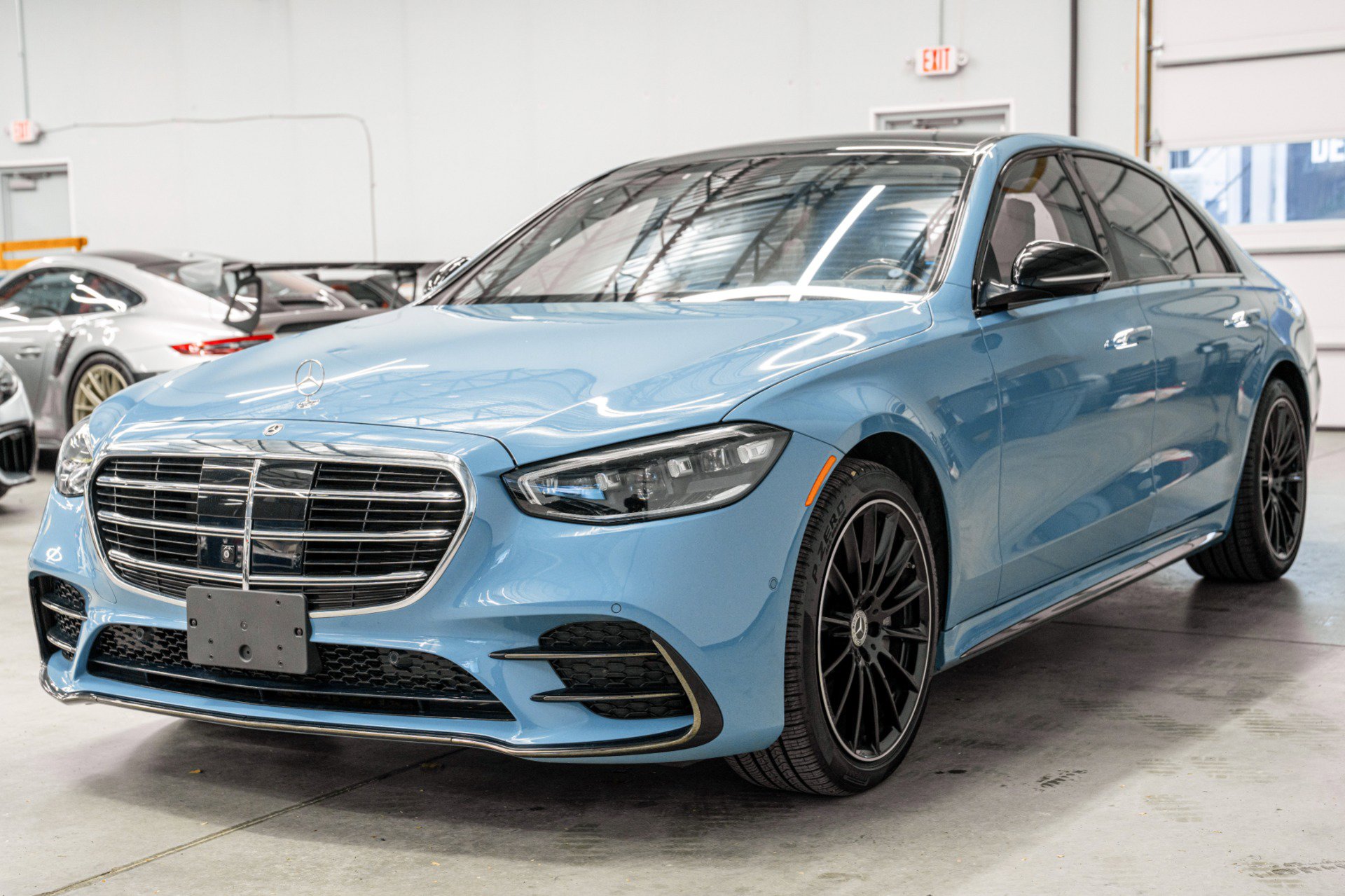 Used 2023 Mercedes-Benz S 580 4MATIC Sedan image 5