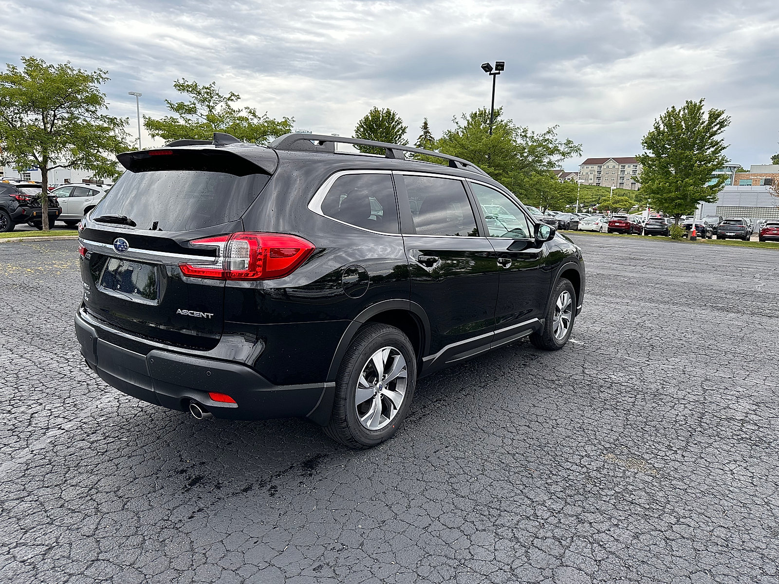 Certified 2025 Subaru Ascent Premium AWD/4WD image 3