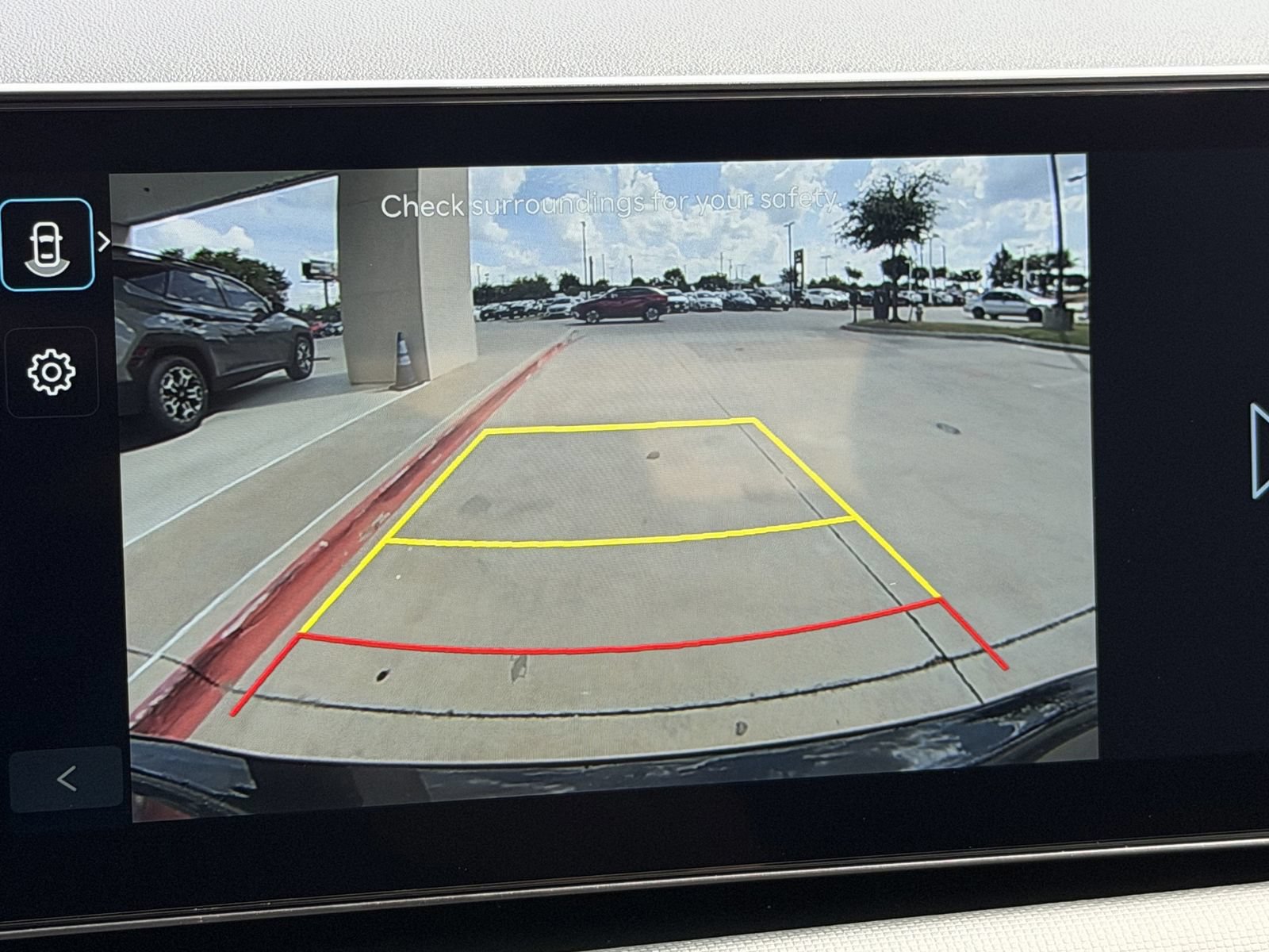 Certified 2026 Hyundai Tucson SE FWD image 17