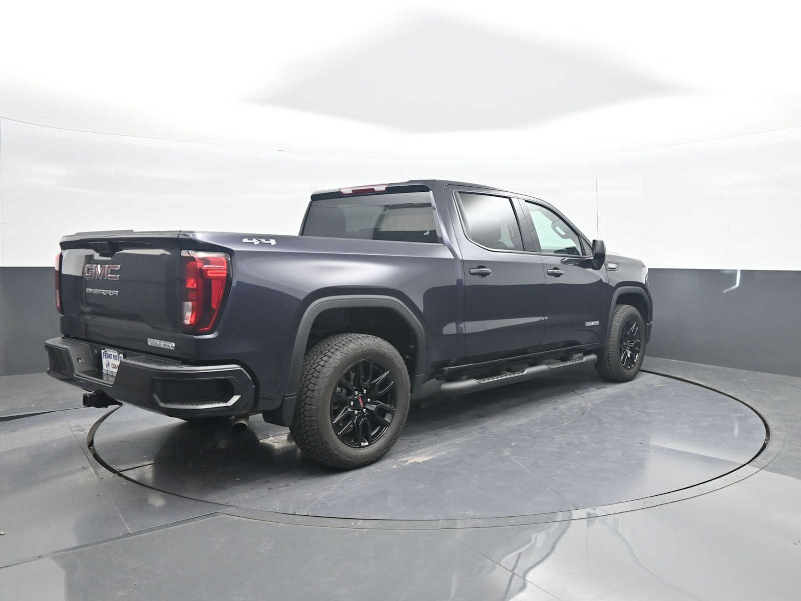 Used 2026 GMC Sierra 1500 Elevation w/ Elevation Select Package AWD/4WD image 8