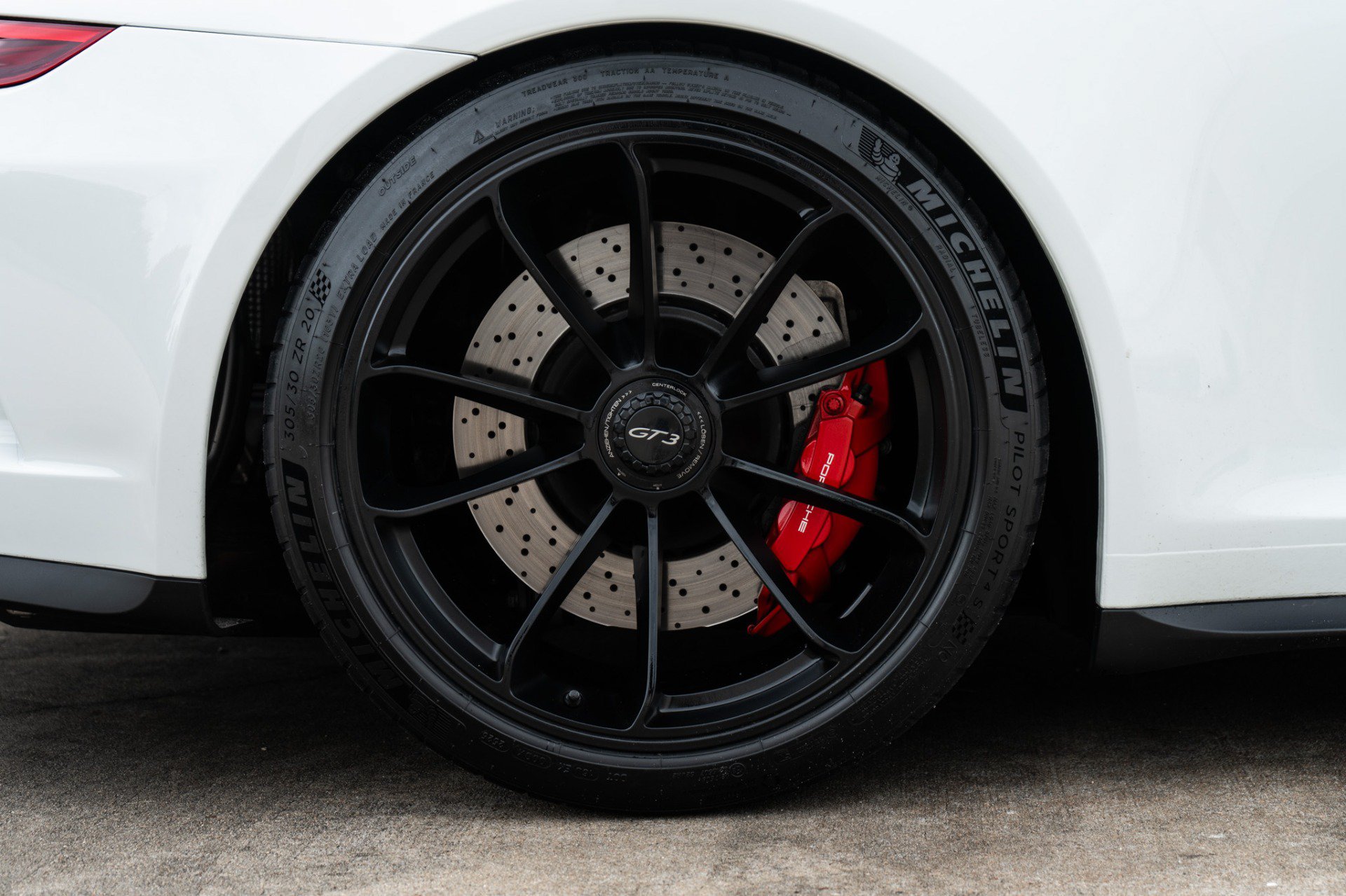 Used 2018 Porsche 911 GT3 RWD image 37