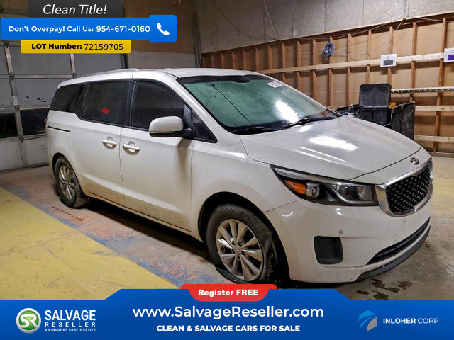 Used 2017 Kia Sedona LX w/ LX Essentials Premium Package image 5