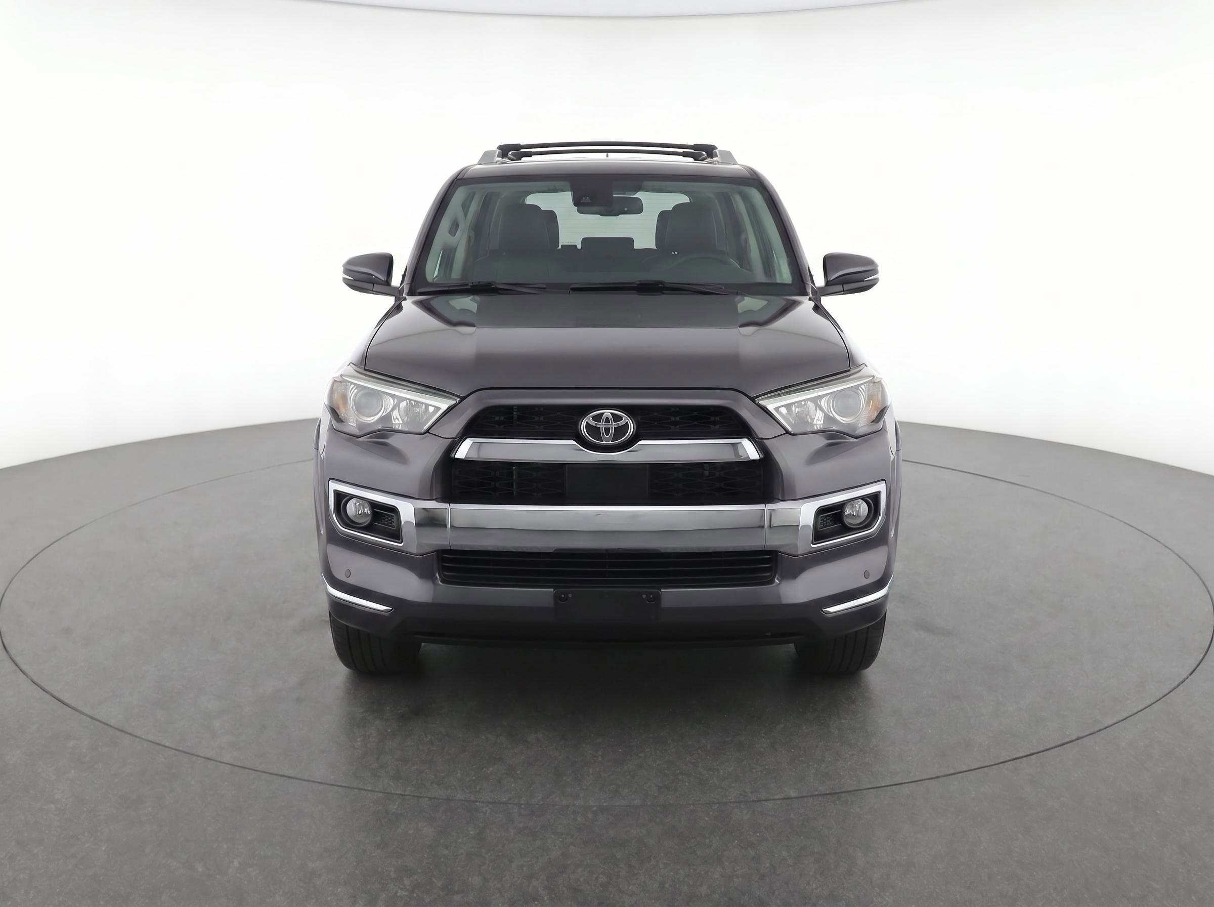 Used 2017 Toyota 4Runner Limited AWD/4WD image 5