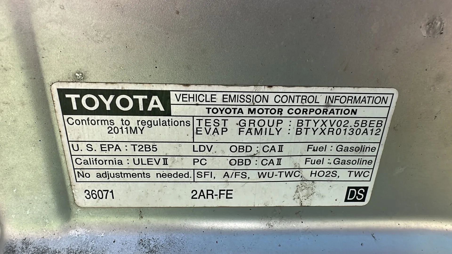 Used 2011 Toyota Camry XLE w/ SE/XLE Extra-Value Pkg FWD image 10