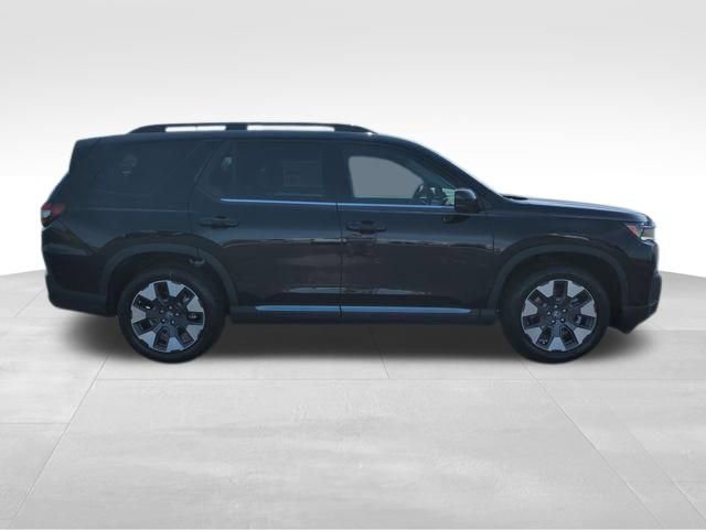 New 2026 Honda Pilot Touring image 7