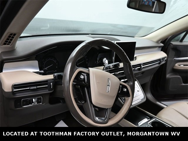 Used 2021 Lincoln Corsair AWD w/ Equipment Group 101A image 18