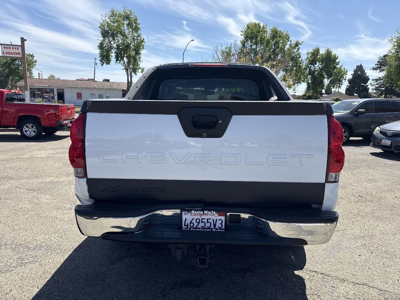 Used 2006 Chevrolet Avalanche Z71 w/ Sun And Sound Package image 8