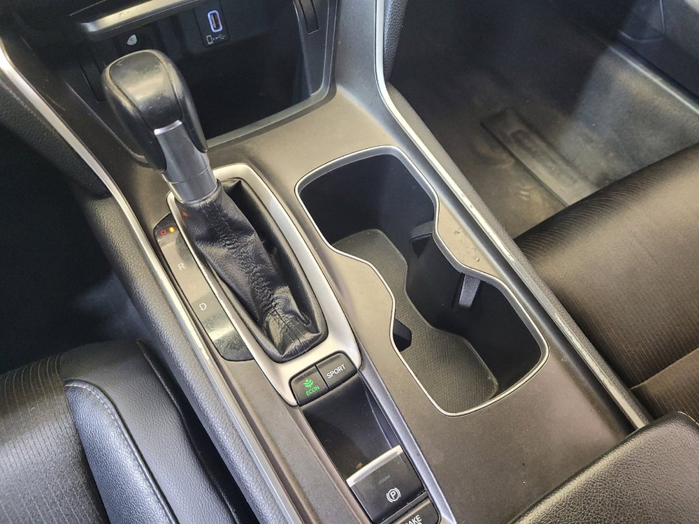Used 2018 Honda Accord Sport image 26