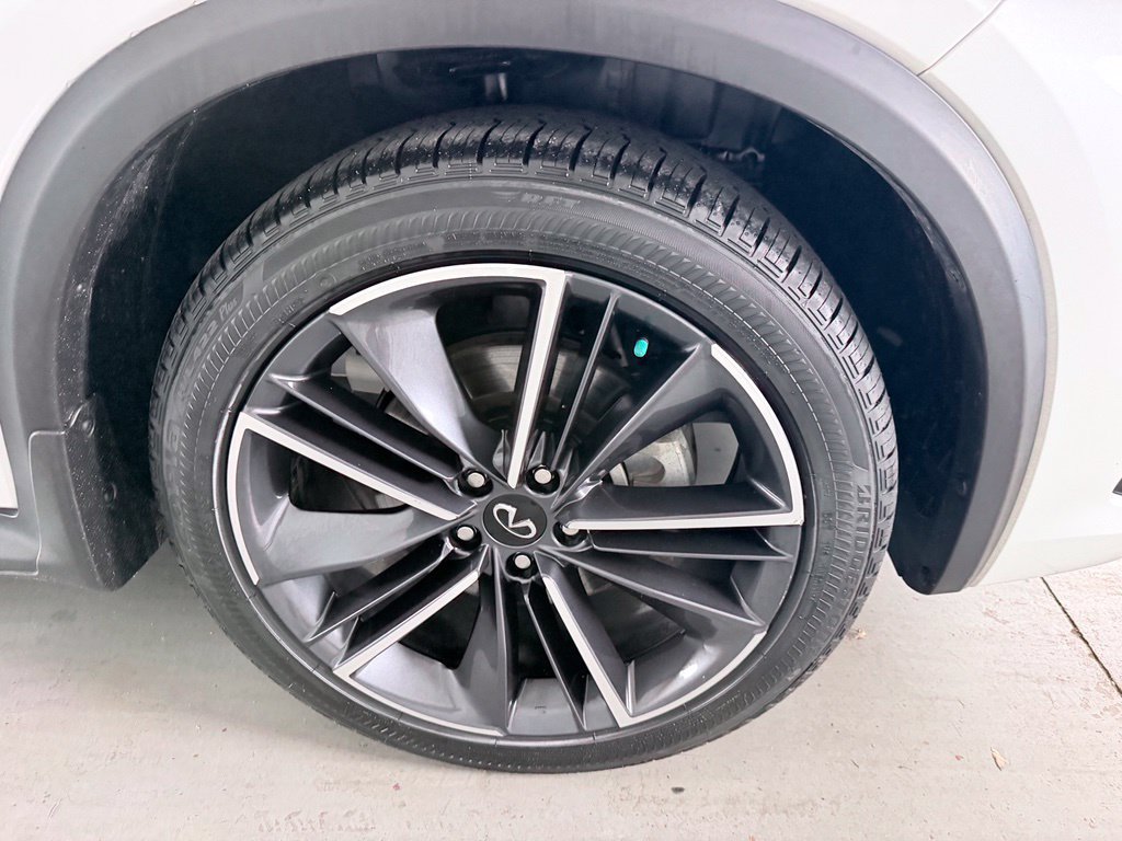 Certified 2023 INFINITI QX50 Sport FWD image 4