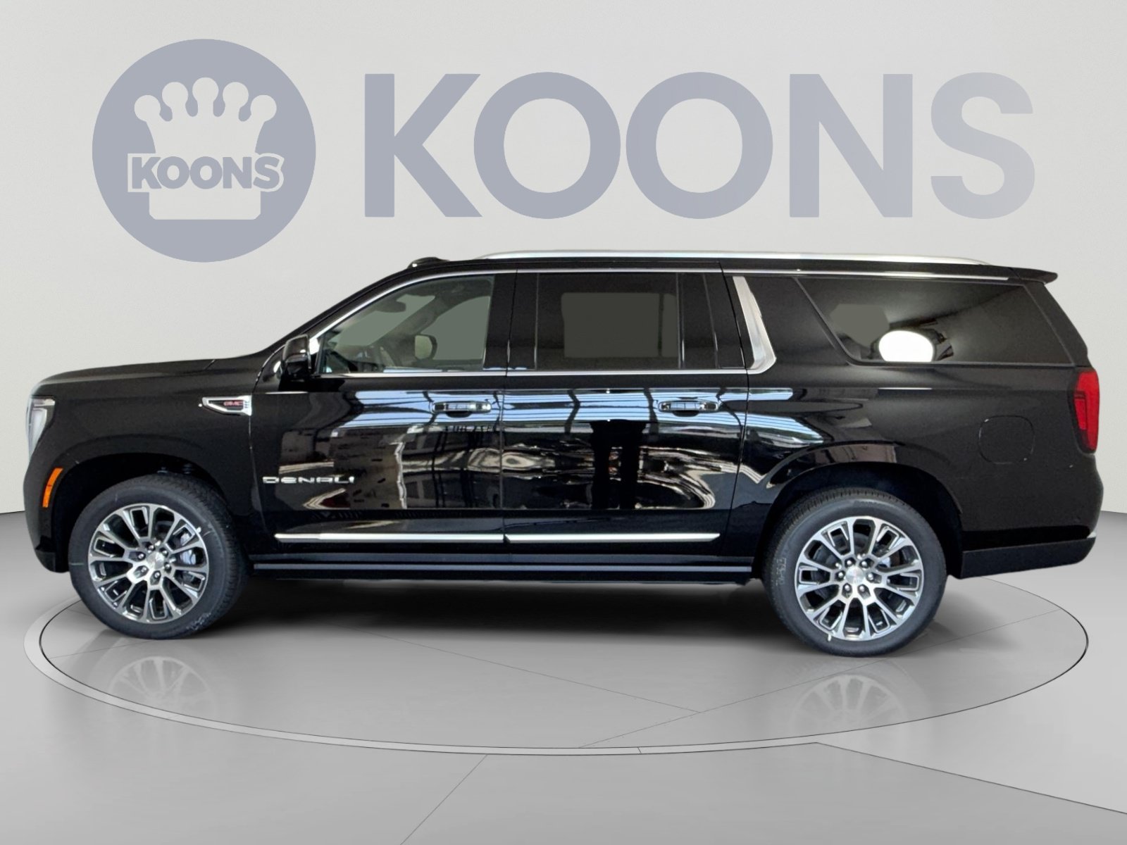 New 2026 GMC Yukon XL Denali w/ Sun & Power Step Package AWD/4WD image 2