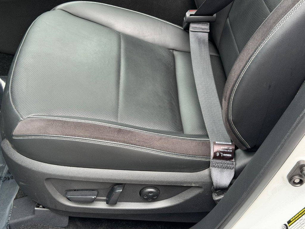 Used 2023 INFINITI QX50 Sport image 24