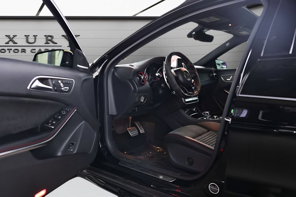 Used 2018 Mercedes-Benz GLA 45 AMG 4MATIC image 26
