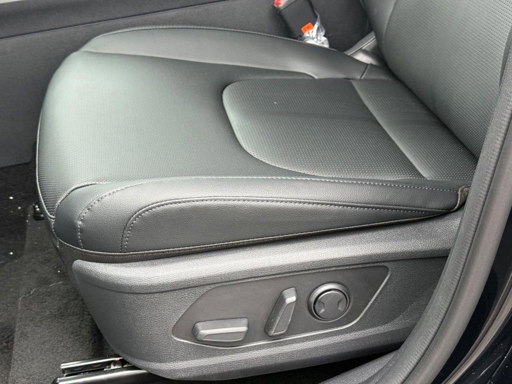 New 2026 Kia Sportage EX image 20