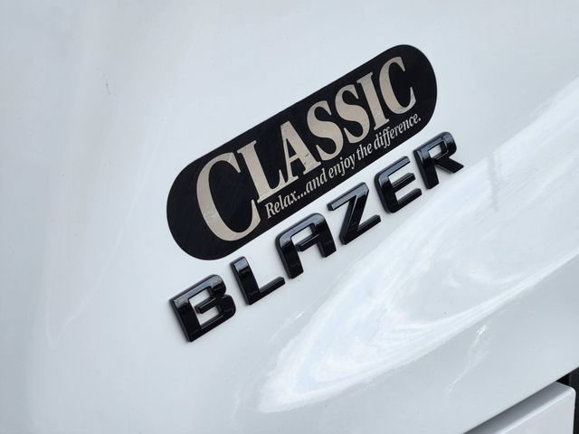 Used 2023 Chevrolet Blazer LT w/ Convenience Package image 12