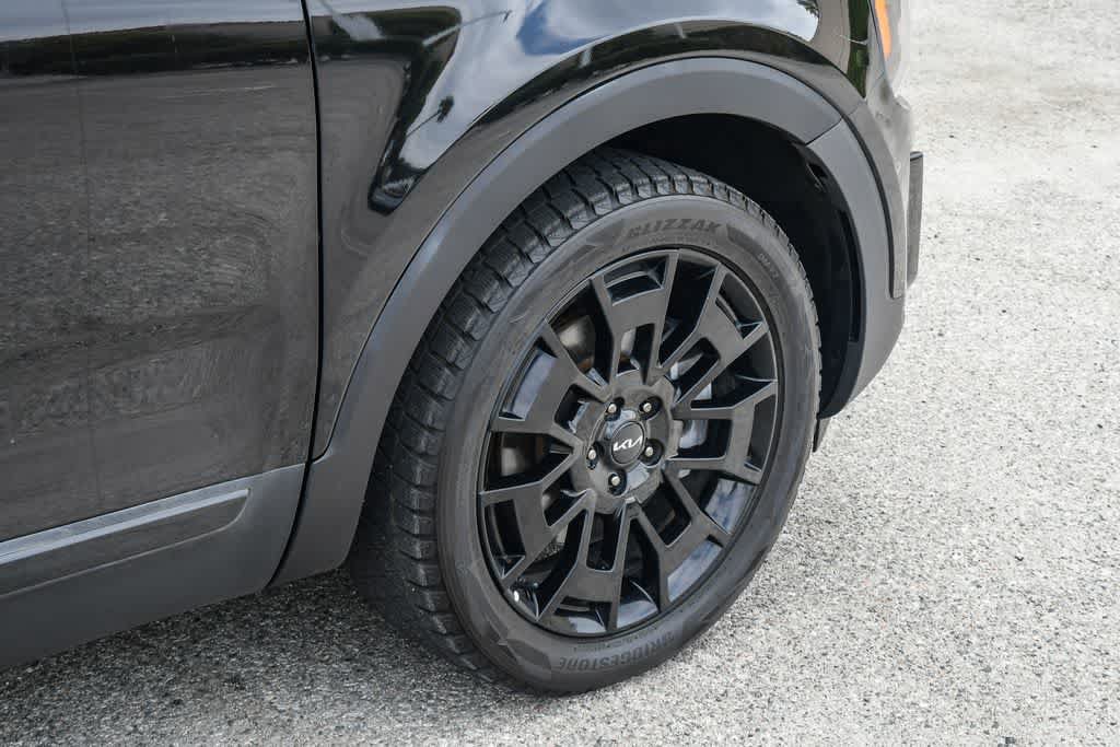 Used 2022 Kia Telluride EX w/ EX Premium Package AWD/4WD image 11