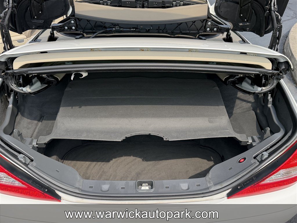 Used 2008 Mercedes-Benz SL 550 image 17