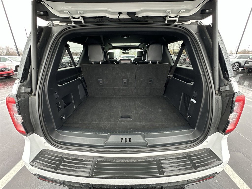 Used 2024 Ford Expedition Max Limited image 25