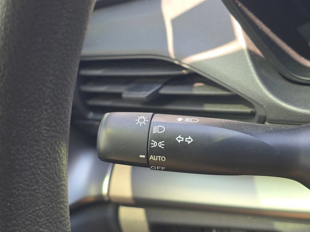 Used 2024 Subaru Impreza 2.0i AWD/4WD image 20
