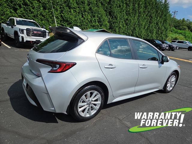 Used 2025 Toyota Corolla SE w/ SE Package FWD image 7