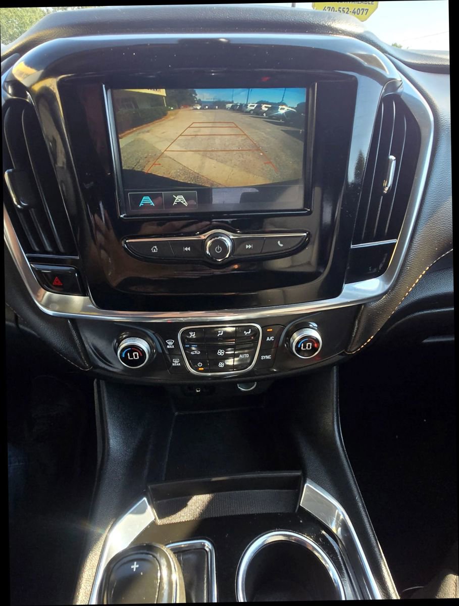 Used 2019 Chevrolet Traverse LS image 10