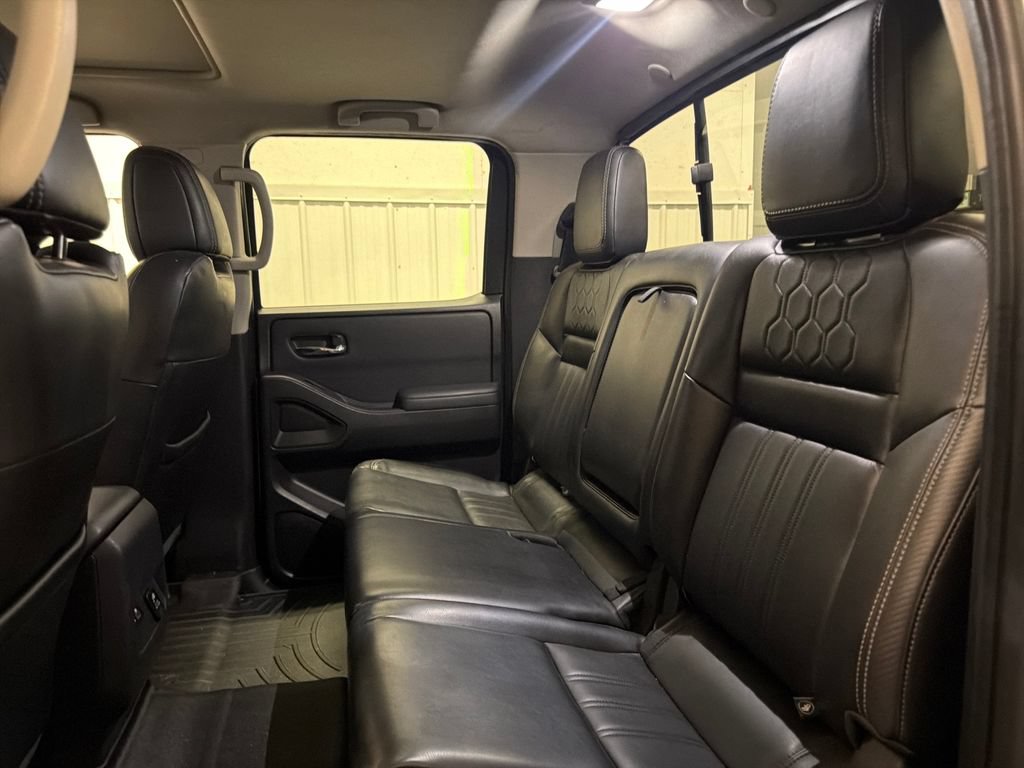 Used 2022 Nissan Frontier SV w/ SV Premium Package AWD/4WD image 37