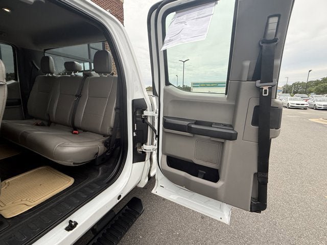 Used 2020 Ford F250 4x4 SuperCab Super Duty image 12