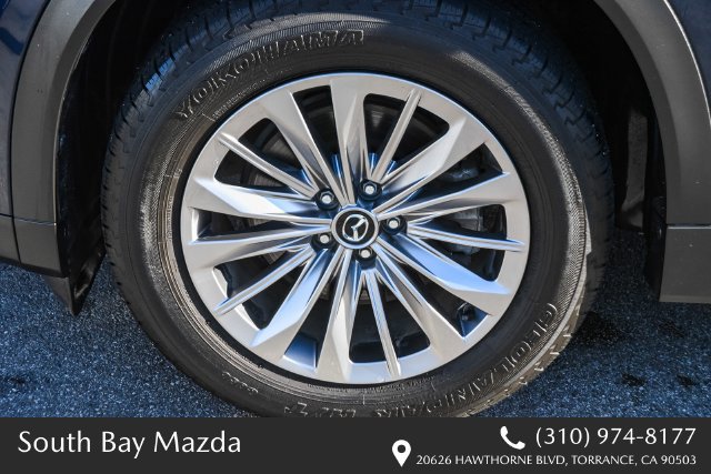 Certified 2024 MAZDA CX-90 Plug-In Hybrid w/ Preferred AWD/4WD image 11