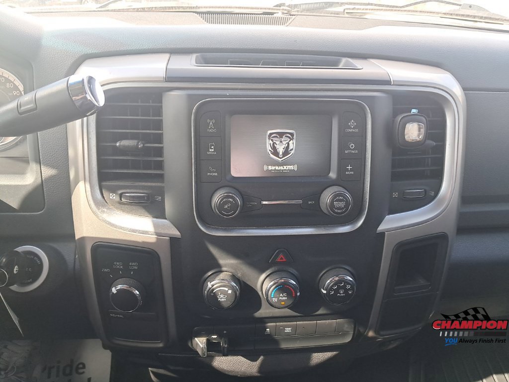 Used 2016 RAM 2500 SLT AWD/4WD image 25