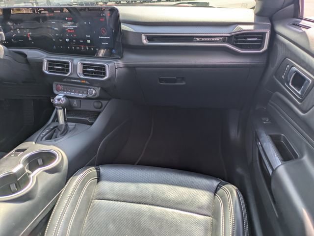Used 2024 Ford Mustang Premium image 21