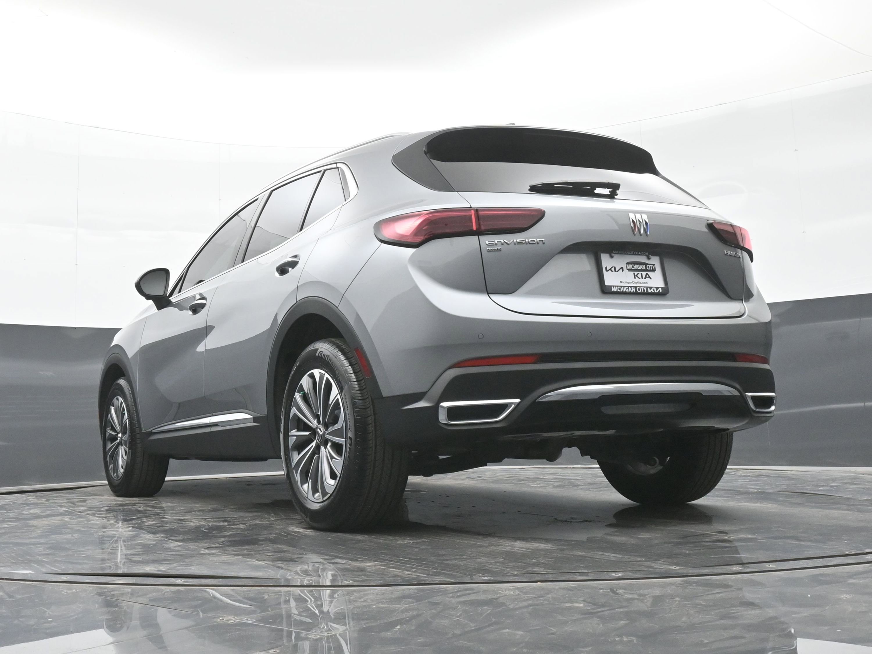 Used 2024 Buick Envision Preferred image 38