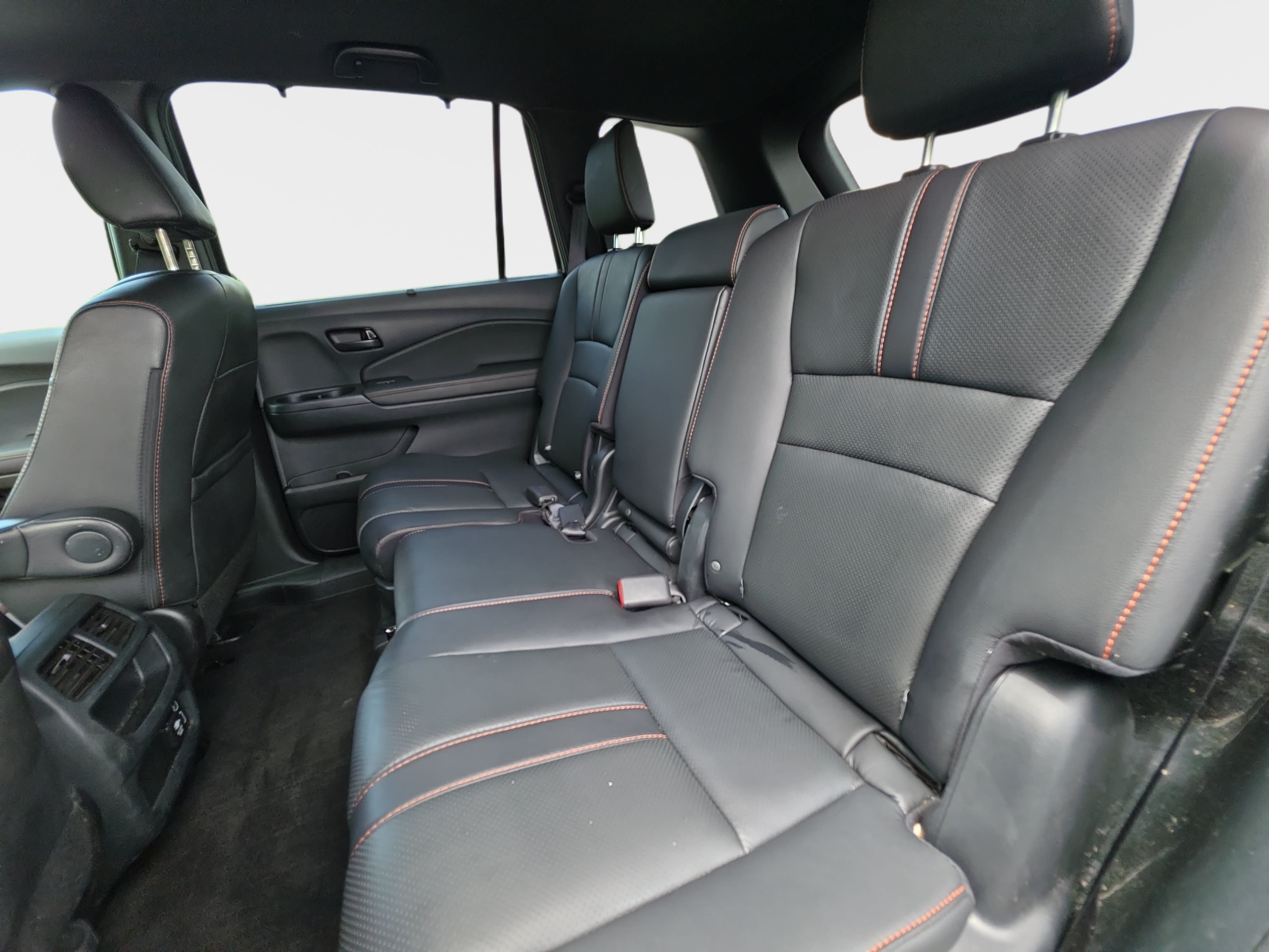 Used 2023 Honda Passport TrailSport image 14