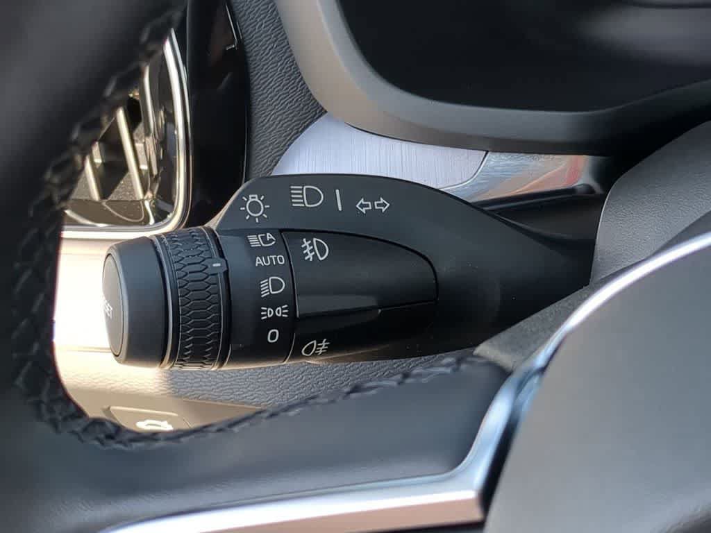 Certified 2024 Volvo S60 B5 Core w/ Climate Package FWD image 25