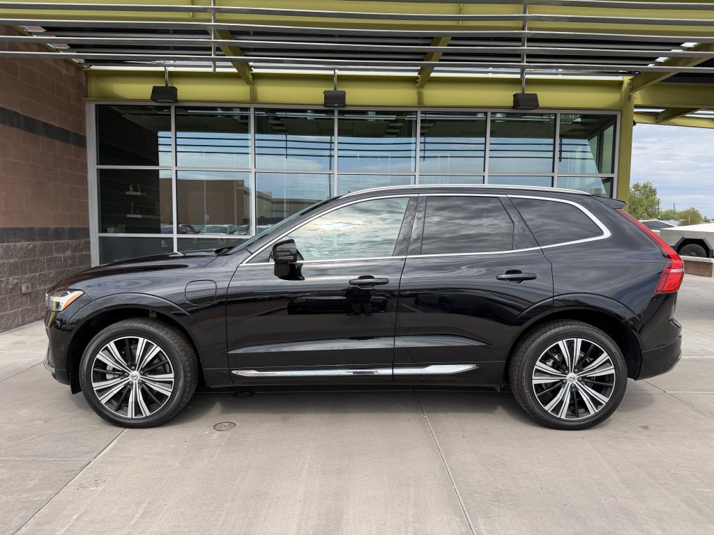 Used 2022 Volvo XC60 T8 Inscription w/ Advanced Package AWD/4WD image 7