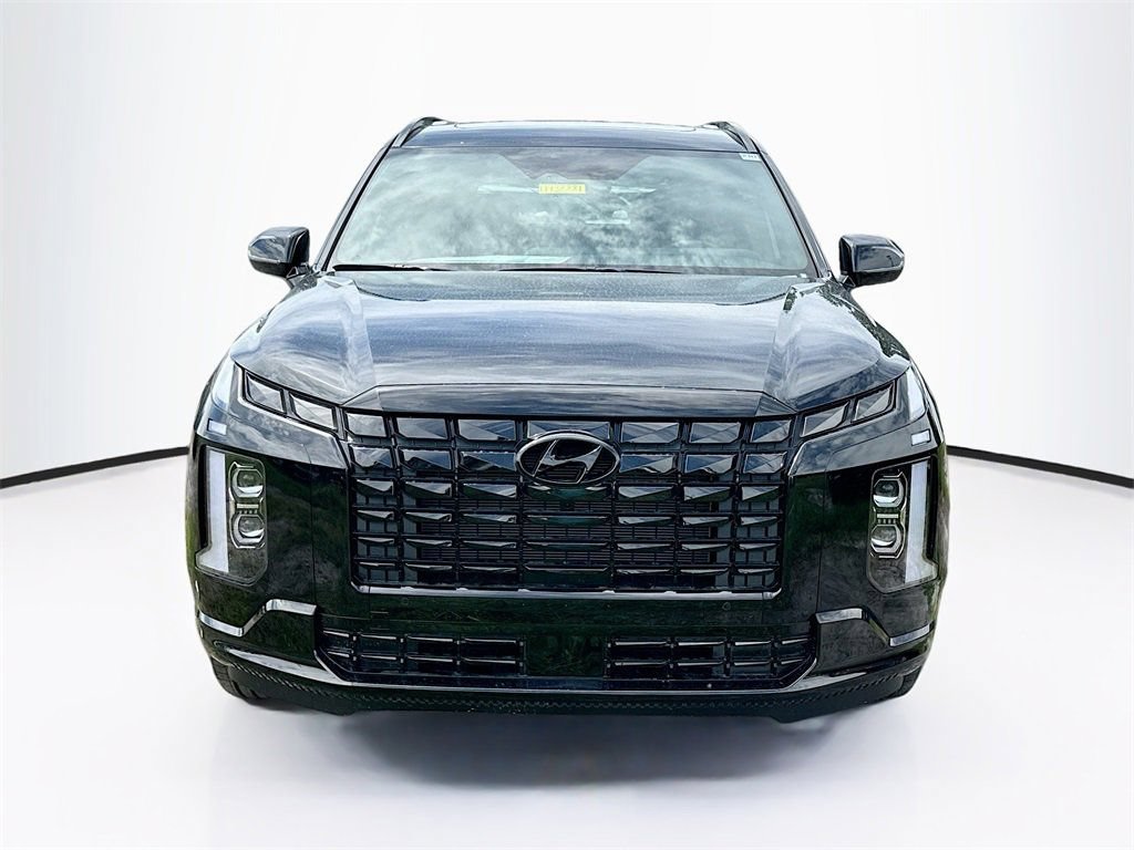 Used 2025 Hyundai Palisade Calligraphy AWD/4WD image 2