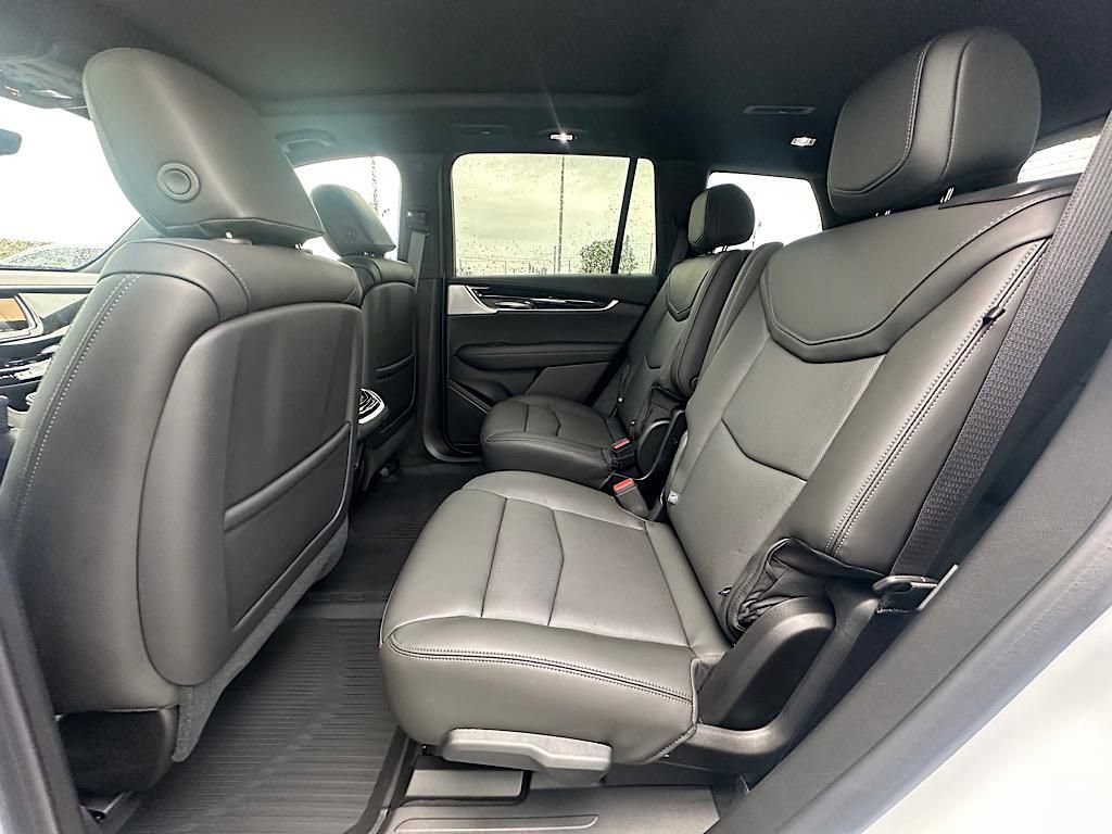 New 2025 Cadillac XT6 Premium Luxury w/ Technology Package image 16