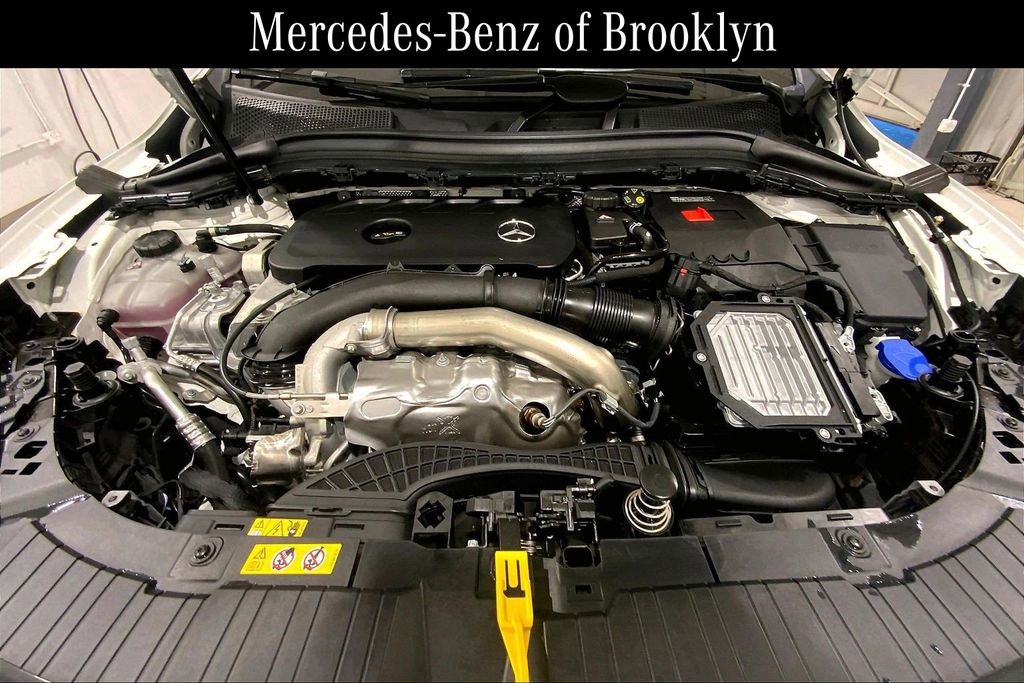 Certified 2025 Mercedes-Benz GLA 250 4MATIC image 29