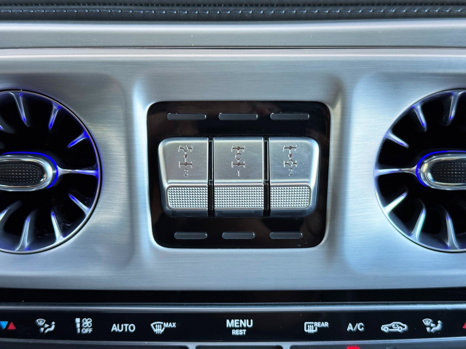 Used 2022 Mercedes-Benz G 63 AMG Squared w/ AMG Night Package image 37