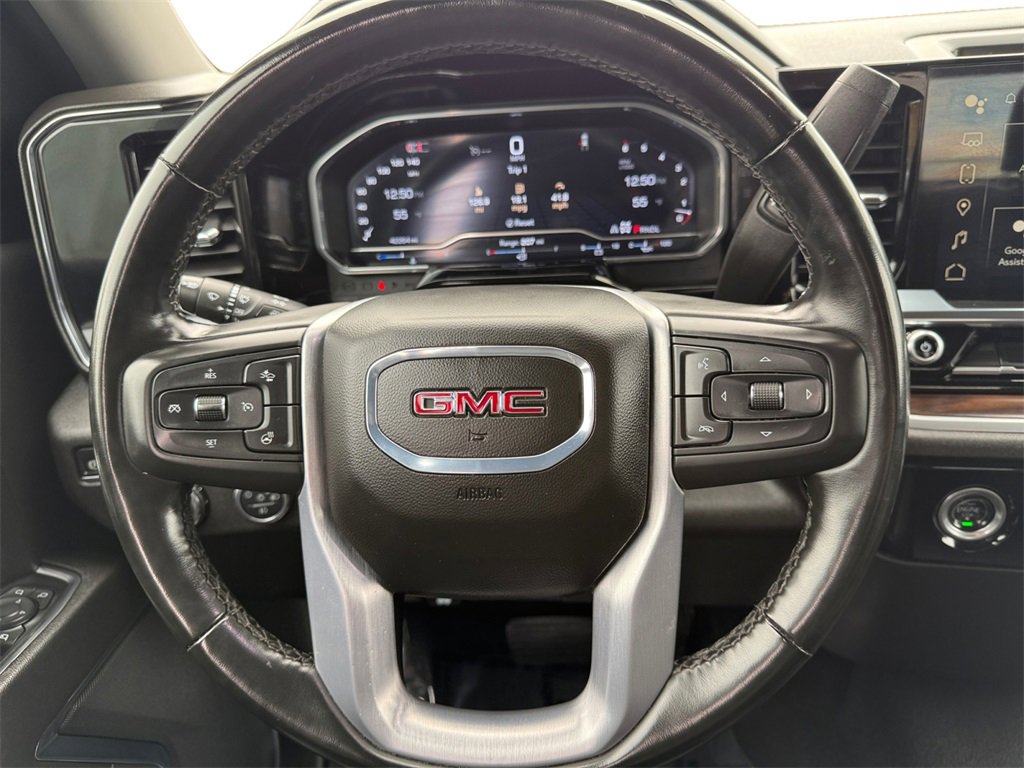 Used 2024 GMC Sierra 1500 SLT image 12
