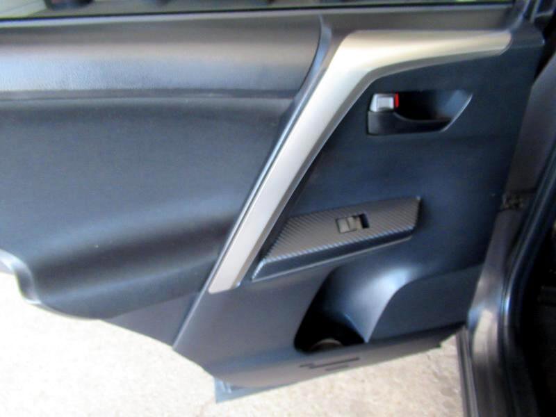 Used 2013 Toyota RAV4 XLE image 35
