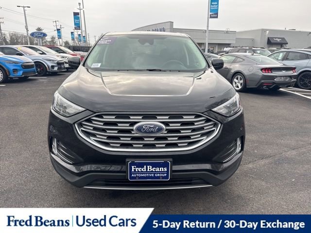 Certified 2022 Ford Edge SEL w/ Convenience Package image 2